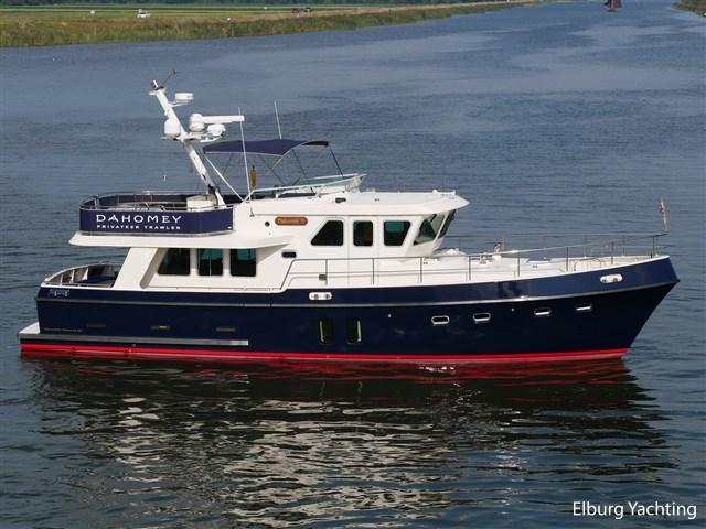 Privateer Trawler 52